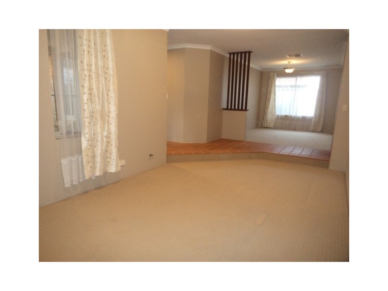 21 Desault Cove, Ballajura WA 6066