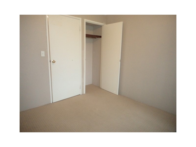 21 Desault Cove, Ballajura WA 6066