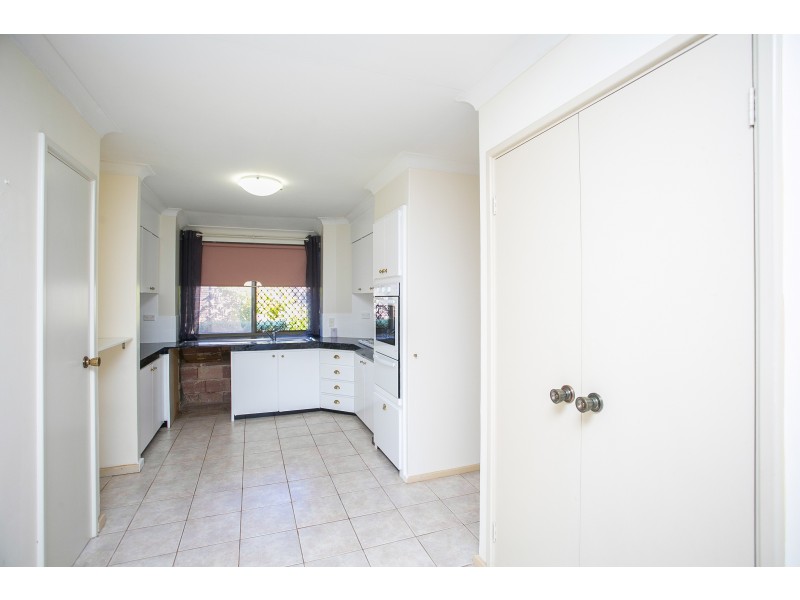 8 Pepper Close, Ballajura WA 6066