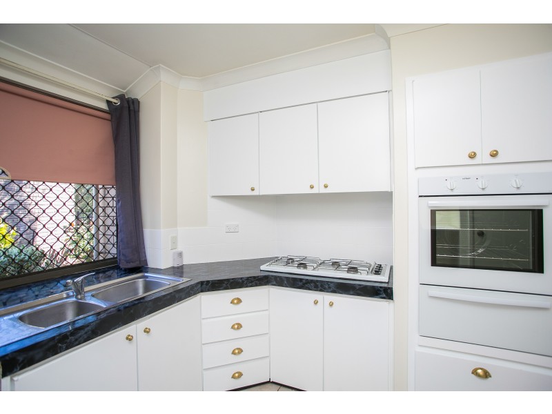 8 Pepper Close, Ballajura WA 6066