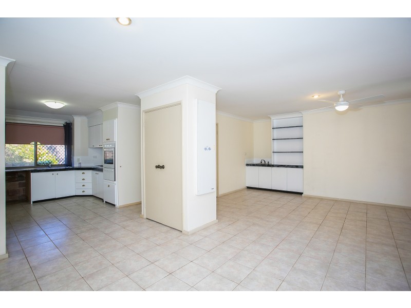 8 Pepper Close, Ballajura WA 6066