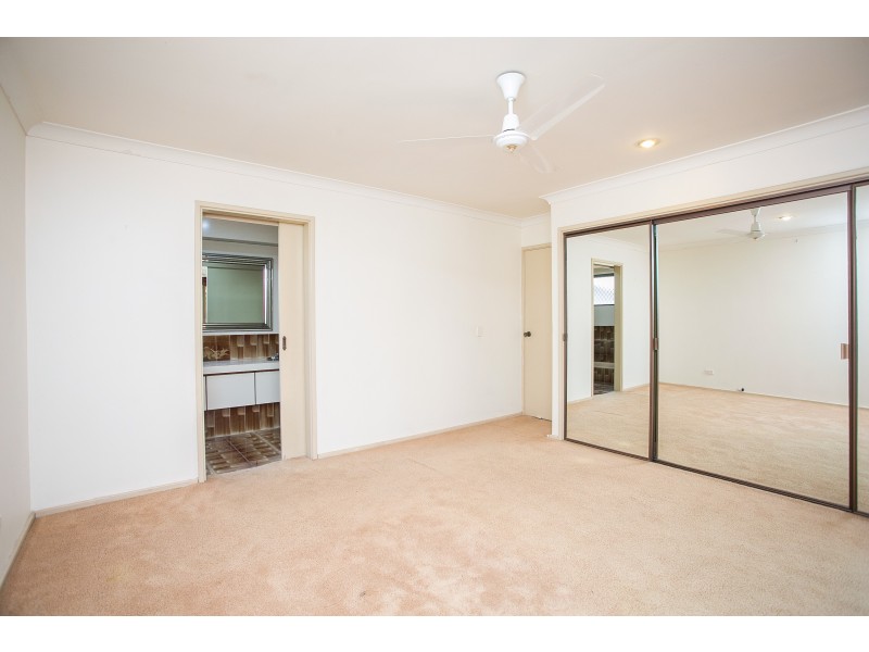 8 Pepper Close, Ballajura WA 6066