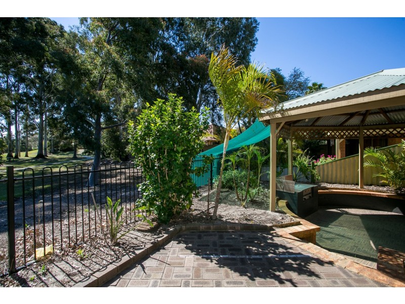 8 Pepper Close, Ballajura WA 6066