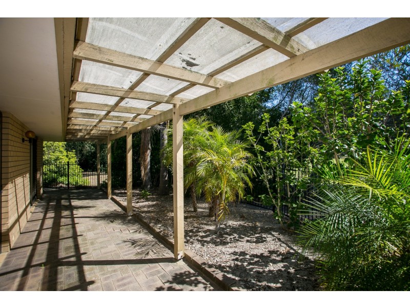 8 Pepper Close, Ballajura WA 6066