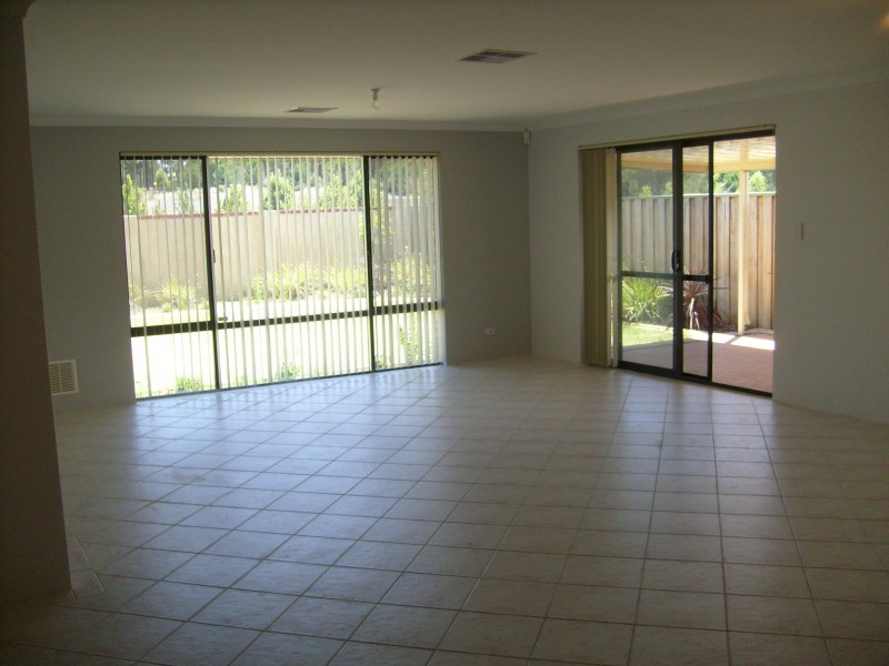 107 Granesse Drive, Ellenbrook WA 6069