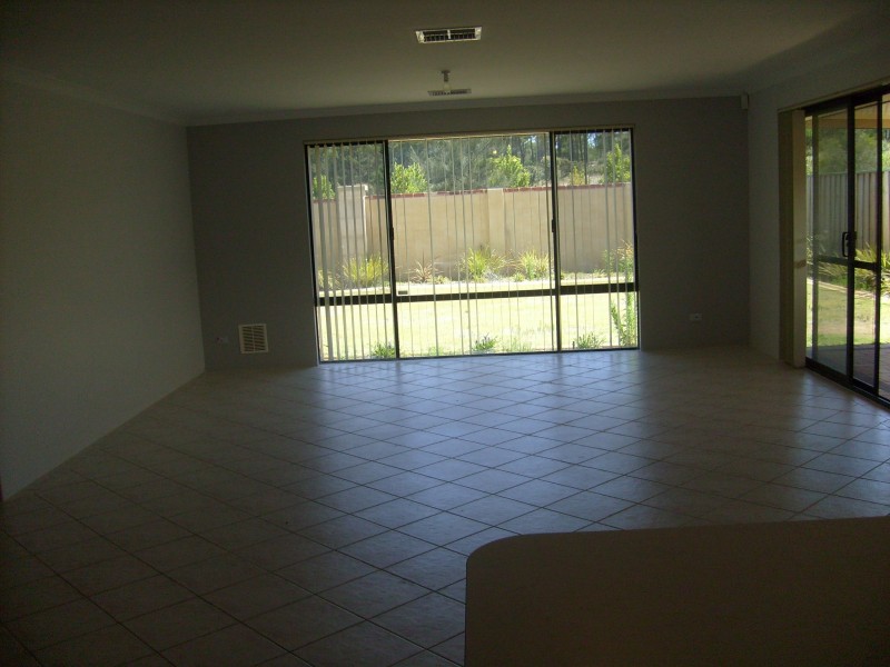 107 Granesse Drive, Ellenbrook WA 6069