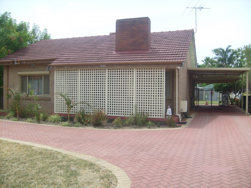 29 Hassett Street, Cloverdale WA 6105