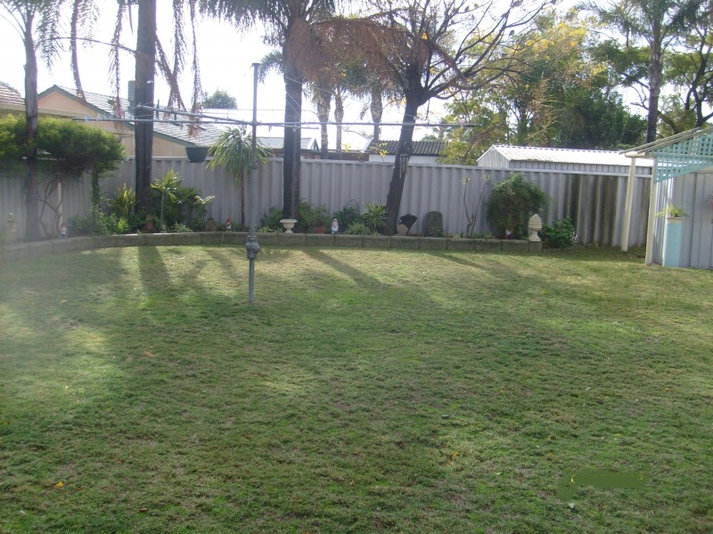 29 Hassett Street, Cloverdale WA 6105