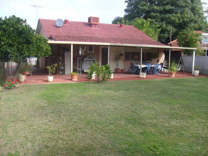 29 Hassett Street, Cloverdale WA 6105