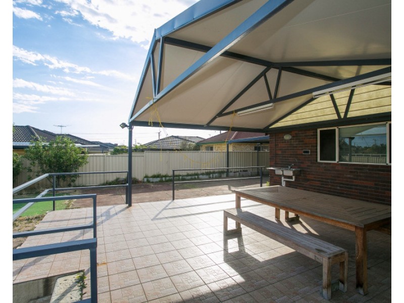 95 Hamilton Street, Cannington WA 6107