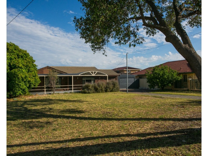 95 Hamilton Street, Cannington WA 6107