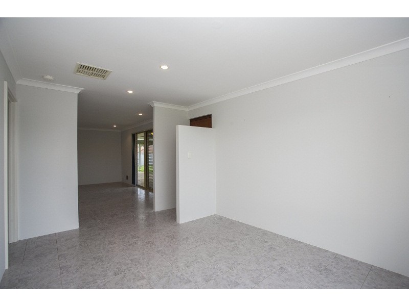 208 Vellgrove Avenue, Parkwood WA 6147