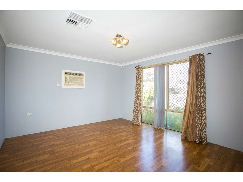 6 Danube Avenue, Beechboro WA 6063