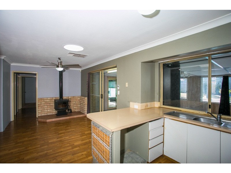 6 Danube Avenue, Beechboro WA 6063