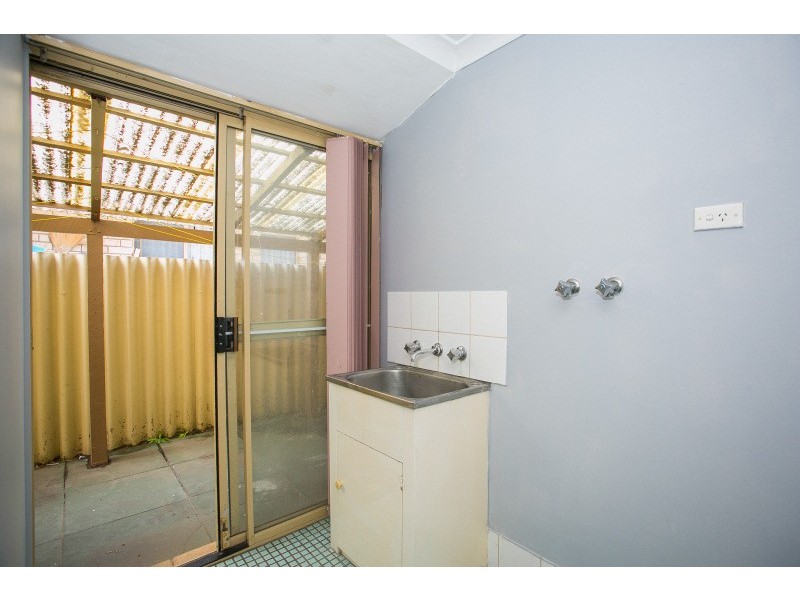 6 Danube Avenue, Beechboro WA 6063