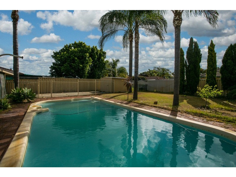 6 Danube Avenue, Beechboro WA 6063