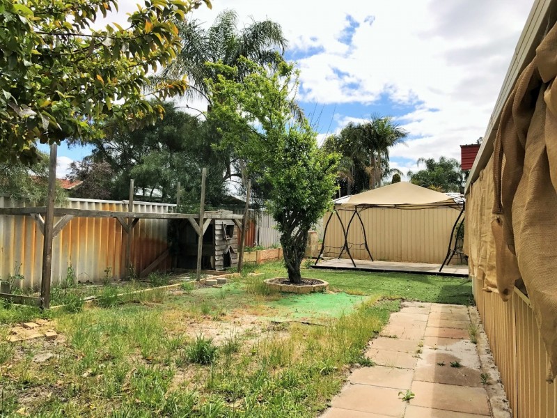 7 Congo Place, Beechboro WA 6063