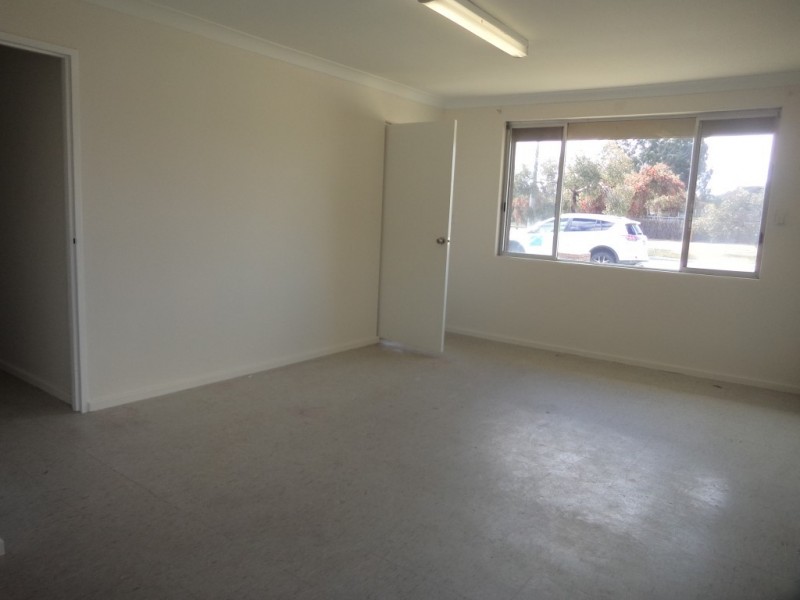 210 Marangaroo Drive, Girrawheen WA 6064
