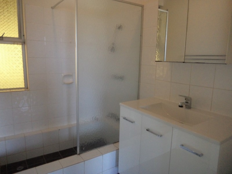 210 Marangaroo Drive, Girrawheen WA 6064