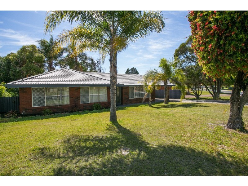 8 McLeish Place, Thornlie WA 6108
