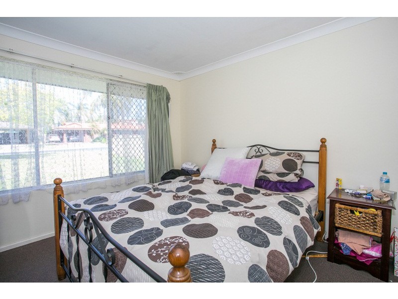8 McLeish Place, Thornlie WA 6108