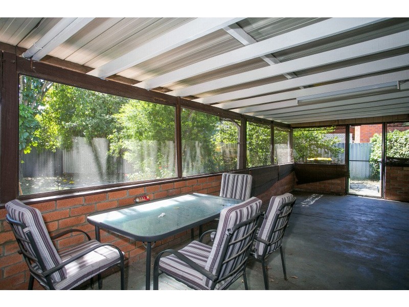 8 McLeish Place, Thornlie WA 6108