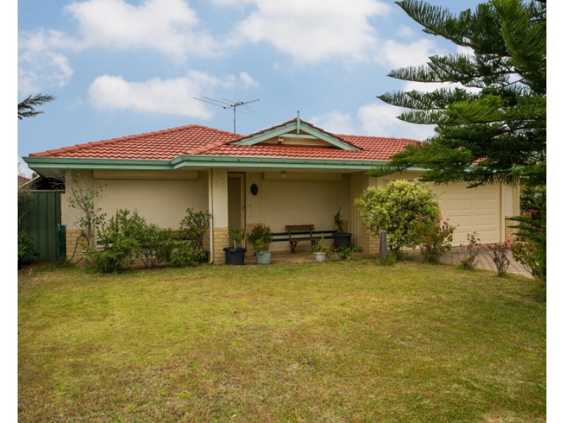 10 Pikes Close, Caversham WA 6055