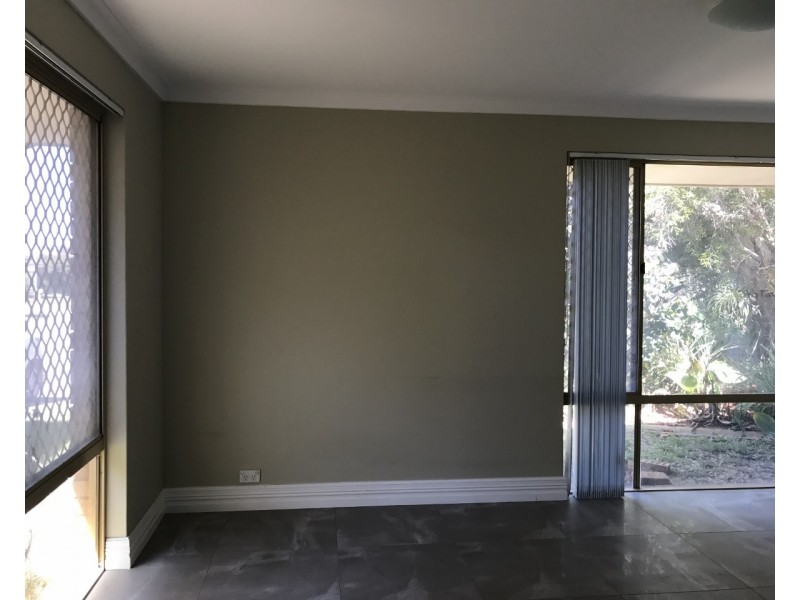 17 Maranon Crescent, Beechboro WA 6063