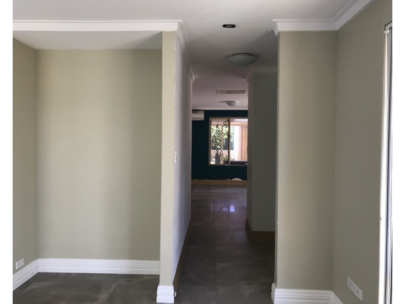 17 Maranon Crescent, Beechboro WA 6063