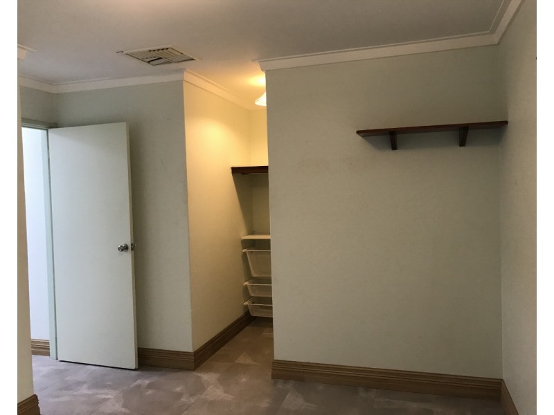 17 Maranon Crescent, Beechboro WA 6063