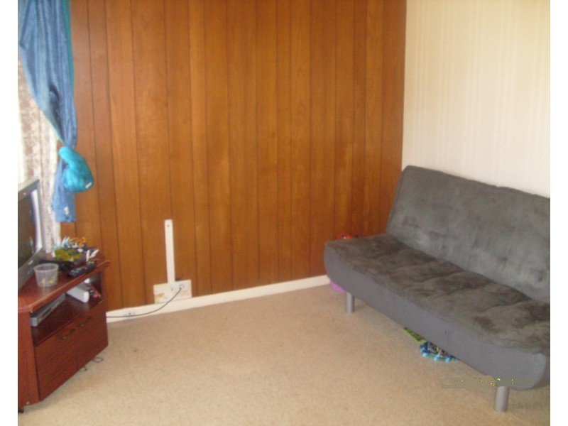 8 Southgate Road, Langford WA 6147