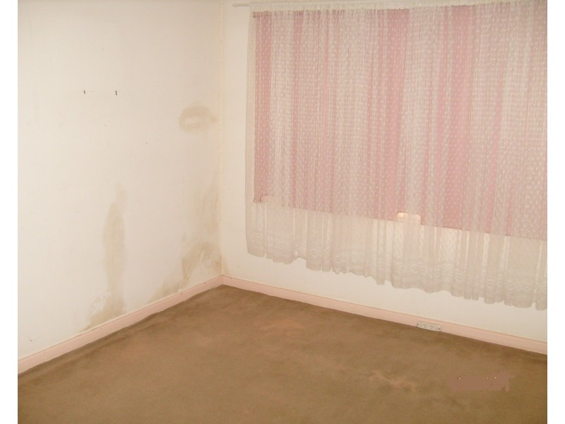 8 Southgate Road, Langford WA 6147