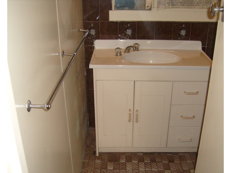 8 Southgate Road, Langford WA 6147