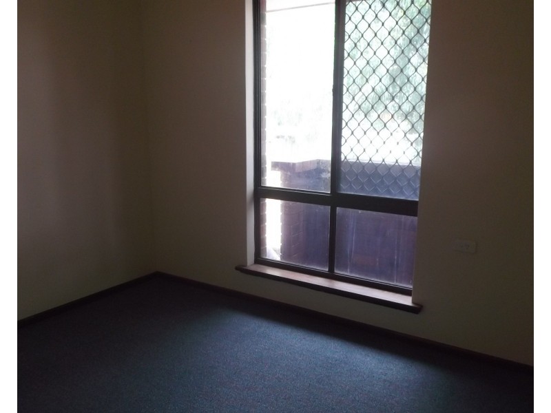 9B Barlee Way, Beechboro WA 6063