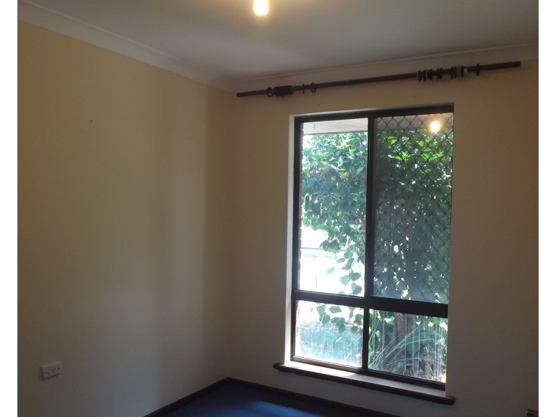 9B Barlee Way, Beechboro WA 6063