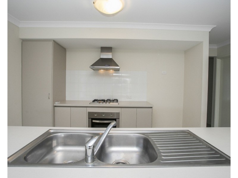 12 Summerville Boulevard, Caversham WA 6055