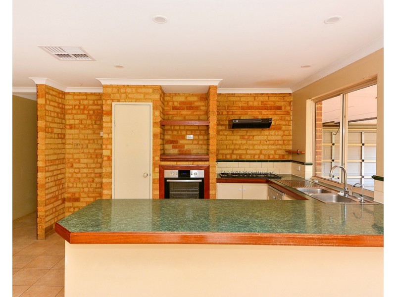 21 Daydream Way, Ridgewood WA 6030
