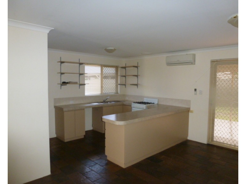 10 Monstera Court, Alexander Heights WA 6064