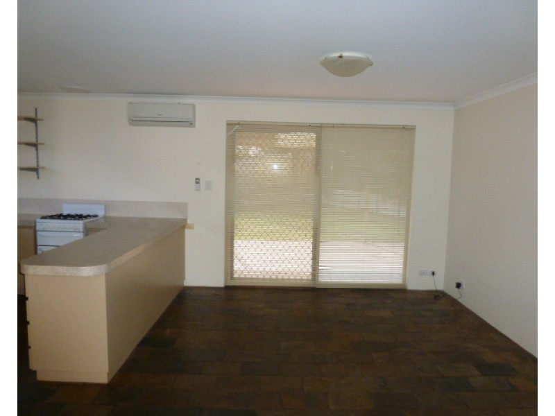 10 Monstera Court, Alexander Heights WA 6064