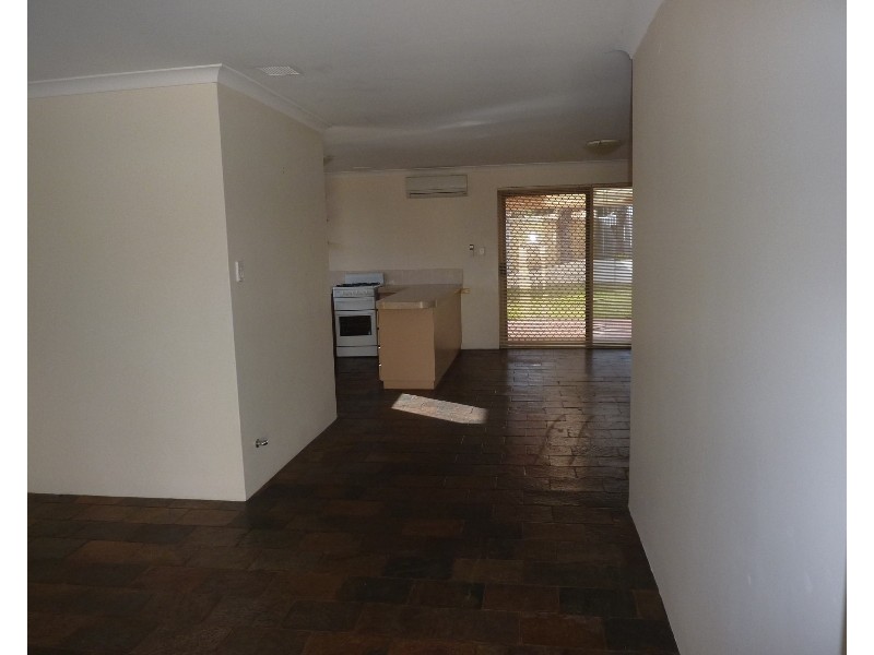 10 Monstera Court, Alexander Heights WA 6064