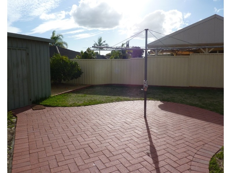 10 Monstera Court, Alexander Heights WA 6064