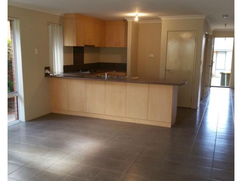 14/39 Barfield Road, Hammond Park WA 6164