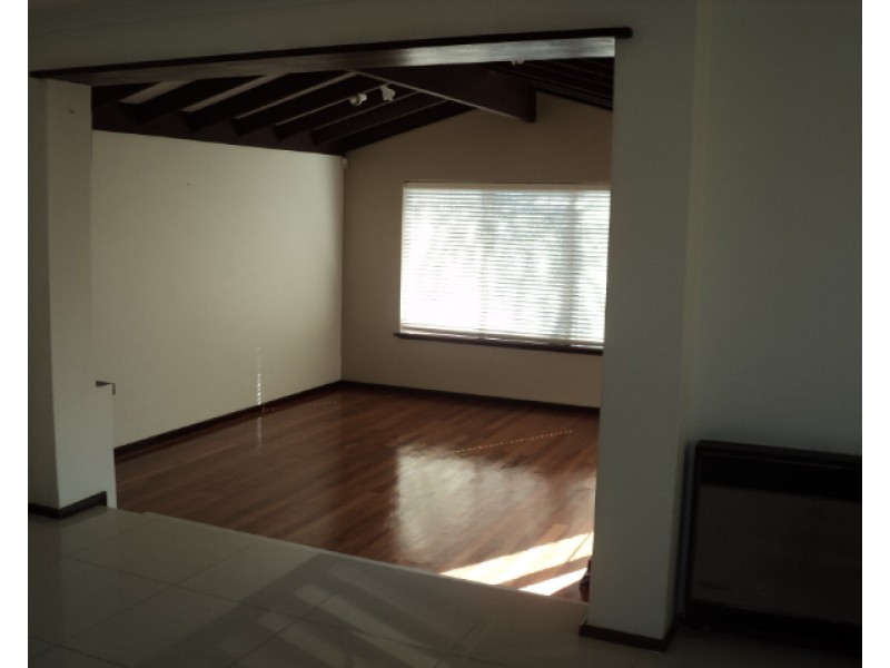 8 Sellars Way, Bull Creek WA 6149