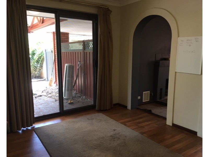 10 Cahill Court, Wilson WA 6107