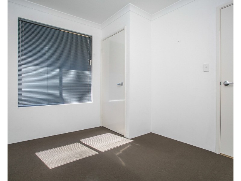 1E Grant Street, Embleton WA 6062