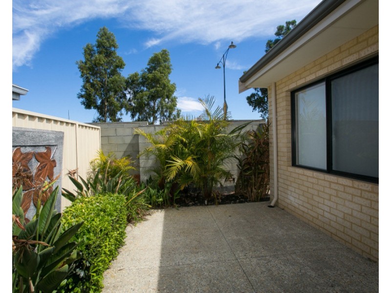 7/26 Charnley Bend, Success WA 6164