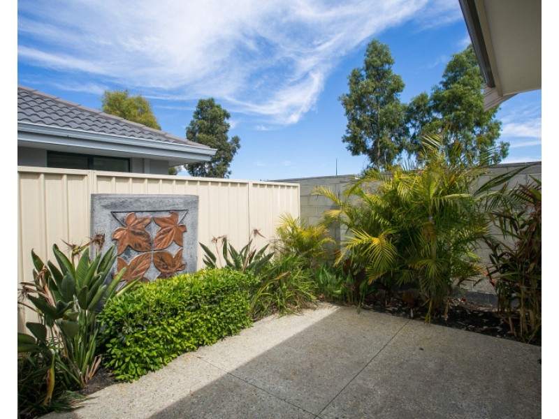 7/26 Charnley Bend, Success WA 6164