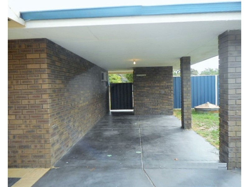 17A Faulkner Way, Eden Hill WA 6054