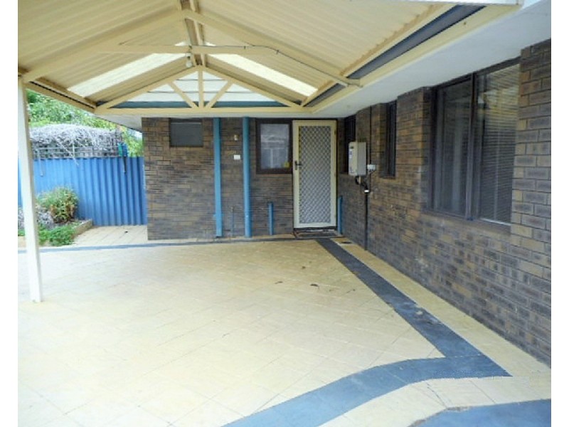 17A Faulkner Way, Eden Hill WA 6054