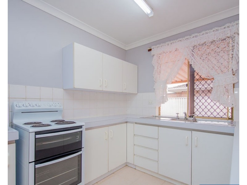 85 Ewart Street, Midland WA 6056